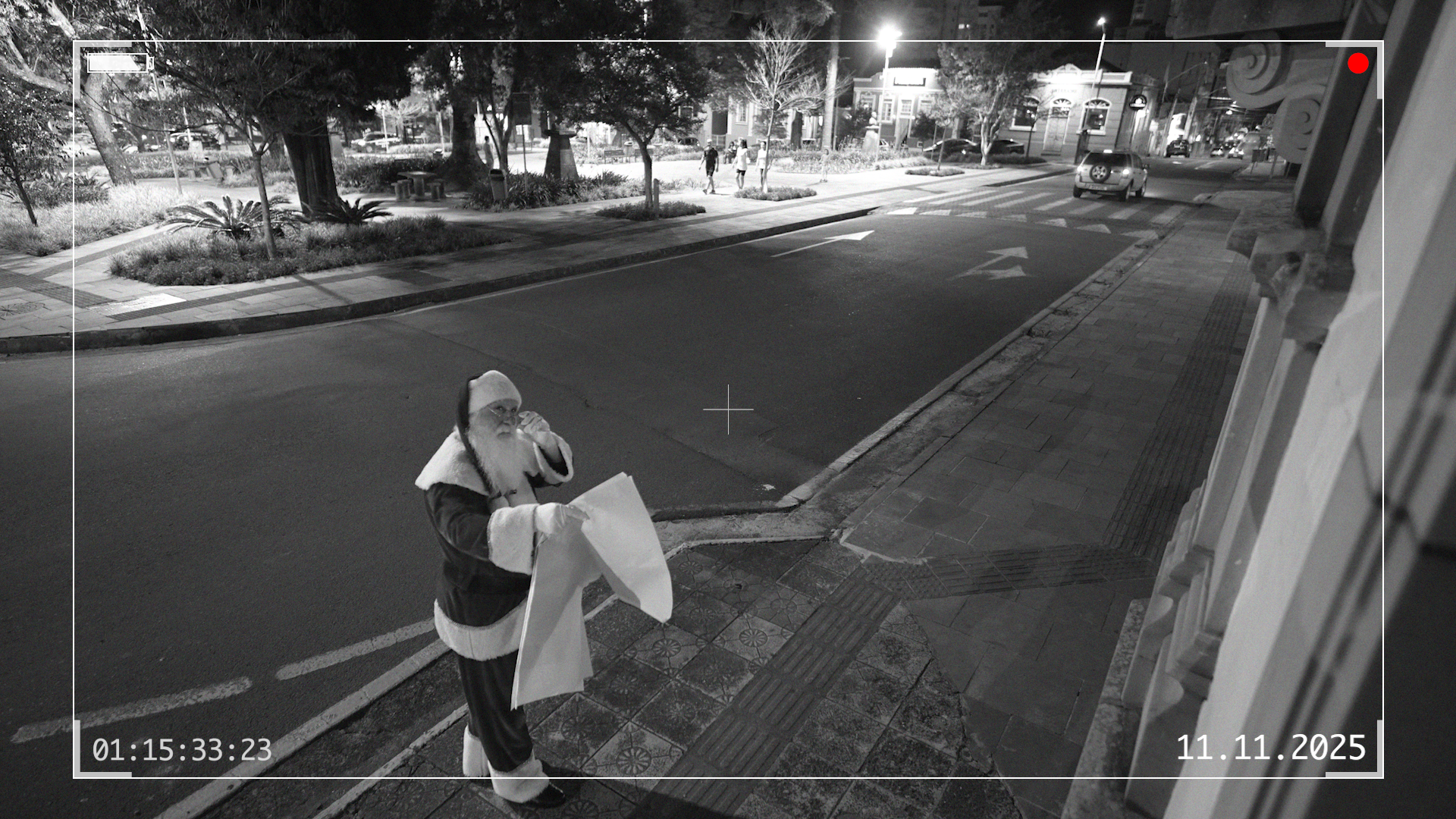 
									 
									Flagrantes do Papai Noel em Lages aguçam a curiosidade sobre as novidades do Natal este ano - 
									A cidade se prepara para o início das programações natalinas e o clima de expectativa aumenta. A programação artística completa será anunciada no dia 23 de novembro, durante o CinePark, que será realizado no Parque Jonas Ramos, o Tanque 
									14/11/2025 15:59:55								